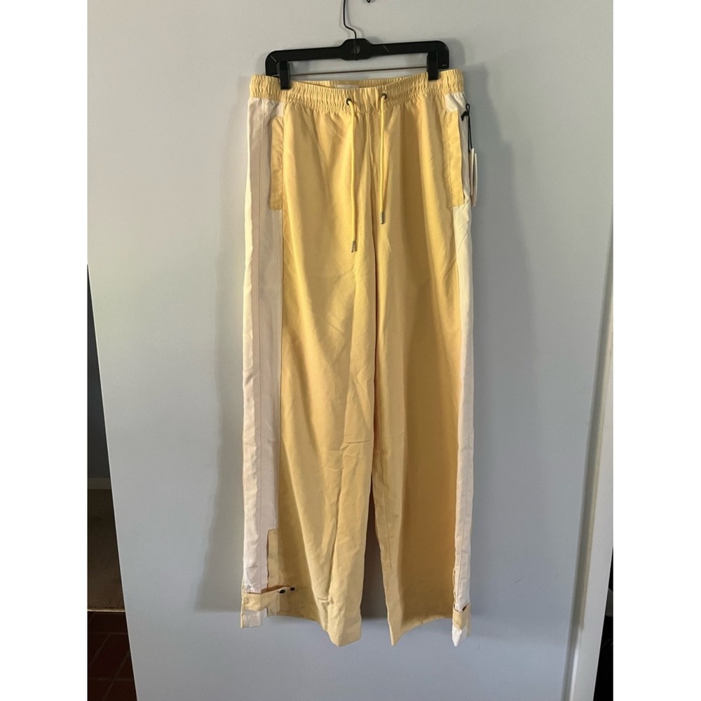 HONOR THE GIFT NWT BANGER…Large Men's/Yellow Track Pants with White Side Stripes